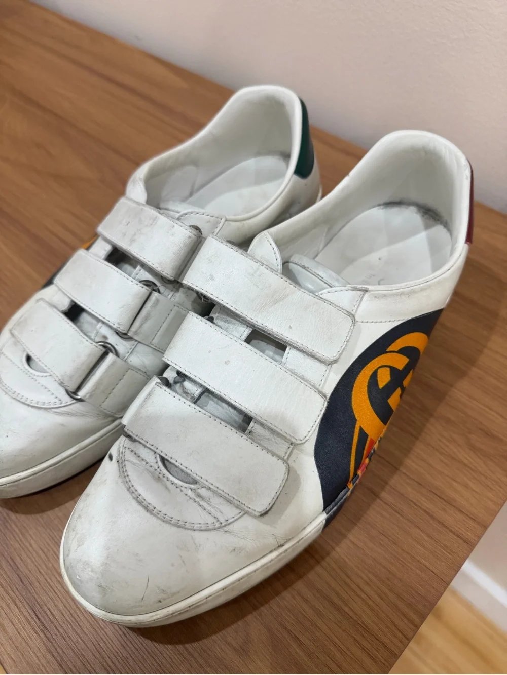 Gucci White Leather Sneakers with Multicolor Side Graphic